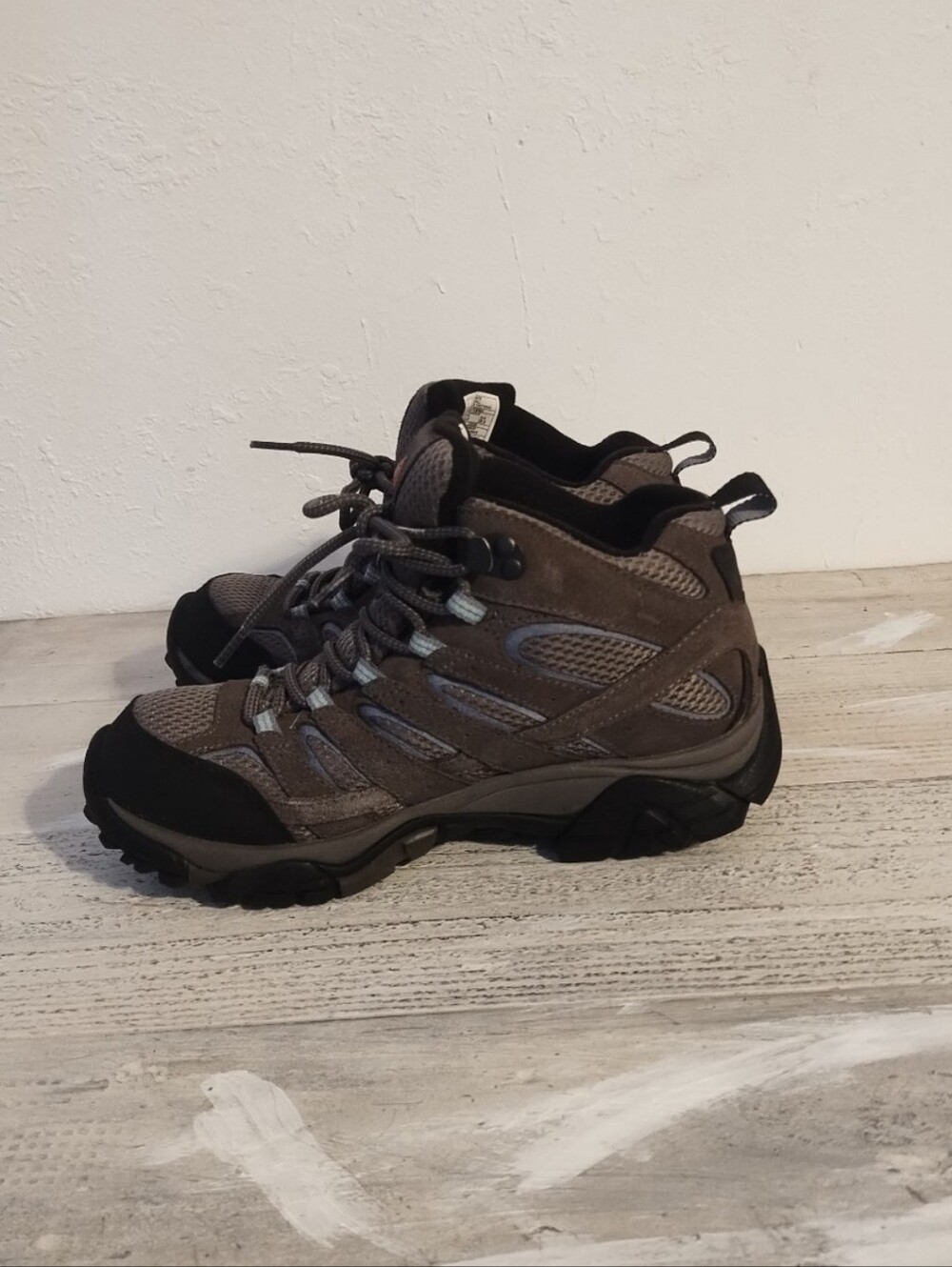 Merrell J06054 Moab 2 Mid Granite Lace-Up Hiking Boot Shoes Women's USA size8